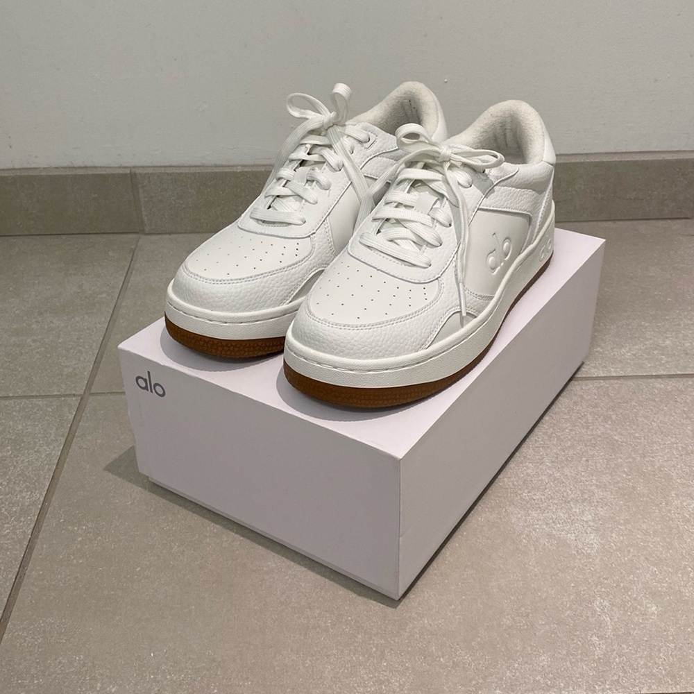 Alo Recovery Mode Sneaker